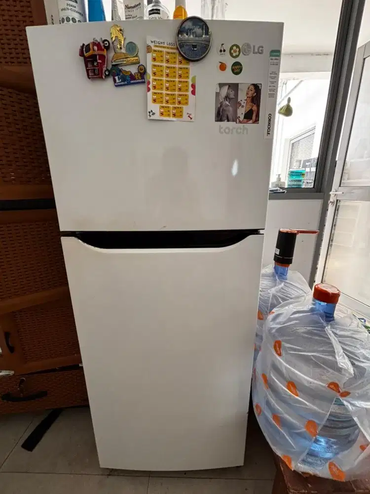 Kulkas LG 2 Inverter - Nego Sampai Deal