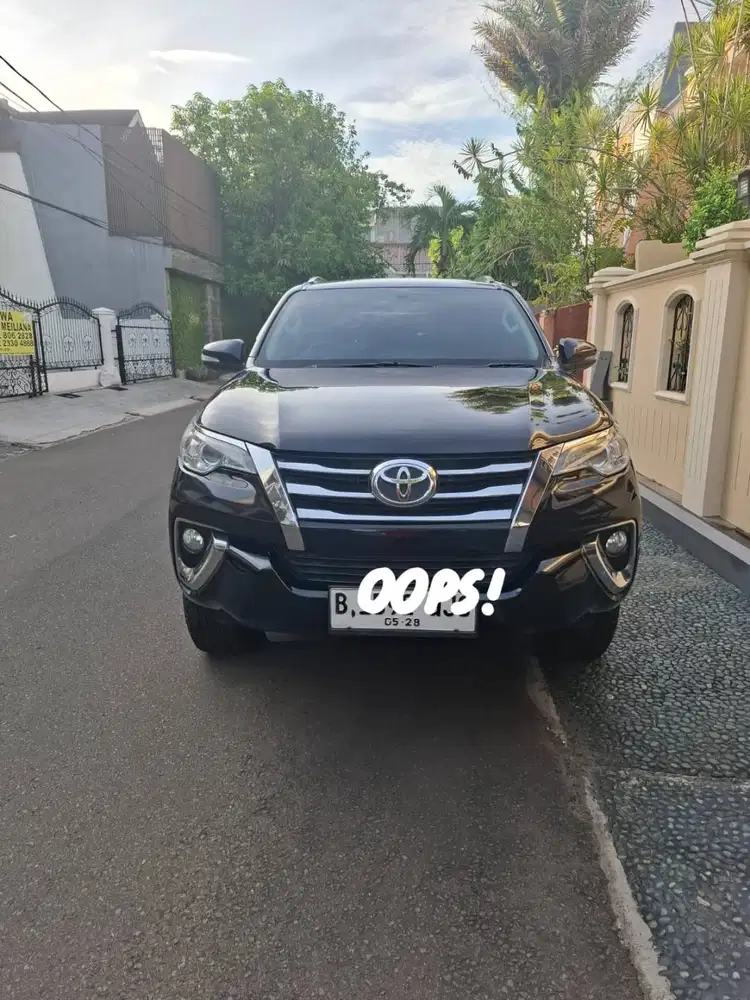 TOYOTO FORTUNER 2017 2.5 G 4 X 4  Solar A/T