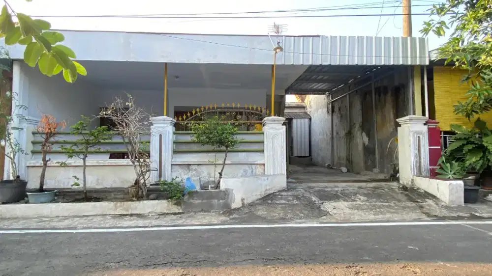 Rumah asri, dijual murah (bisa nego)