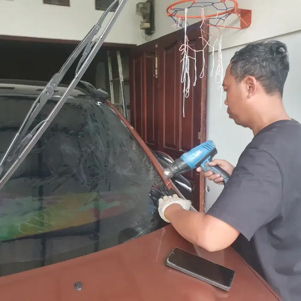 Kaca film mobil dan gedung