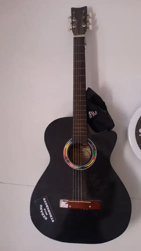 Jual gitar Yamaha pemula
