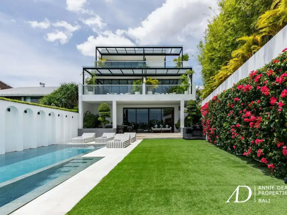 FREEHOLD LUXURY RESIDENCE IN PRIME CANGGU WITH STUNNING GREENBELT VIEWS