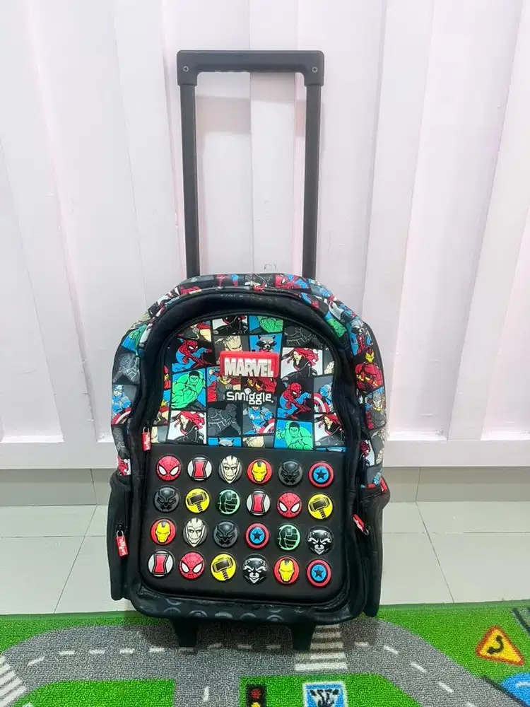 Preloved Trolley Tas Smiggle Marvel