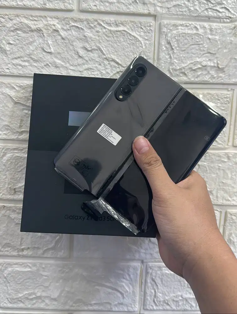 samsung z fold 3 256gb sein lengkap mulus ori