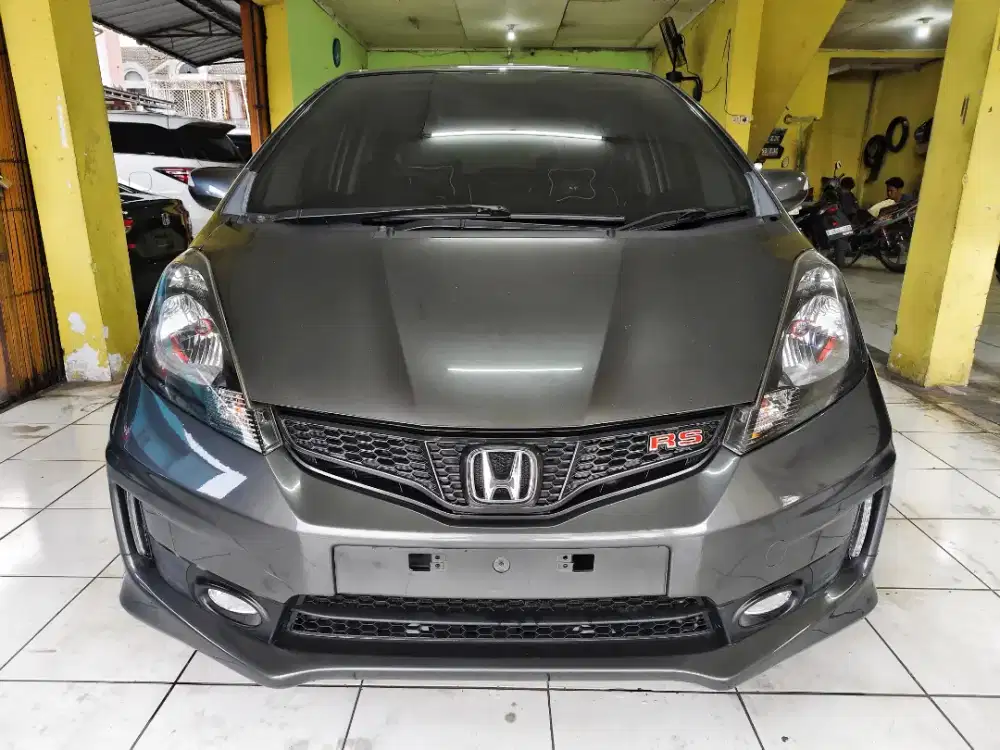 HONDA JAZZ 1.5 RS CVT AT 2013 MATIC LIKE NEW GOOD CONDITION