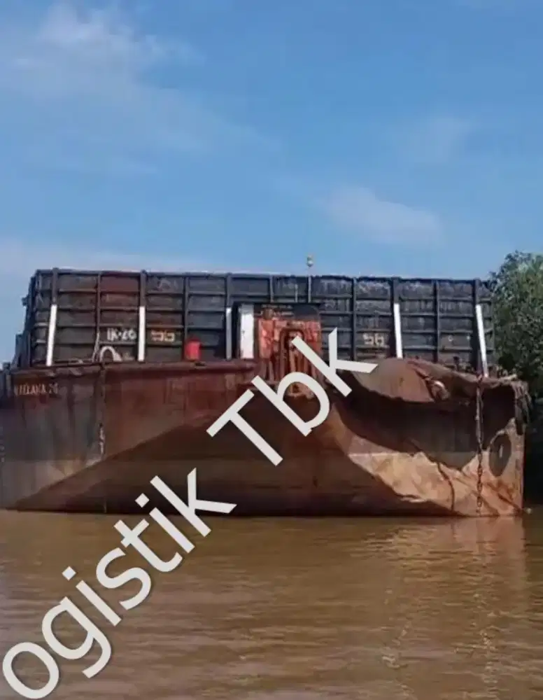 Di jual tongkang / Barge only 300 feet tahun 2007