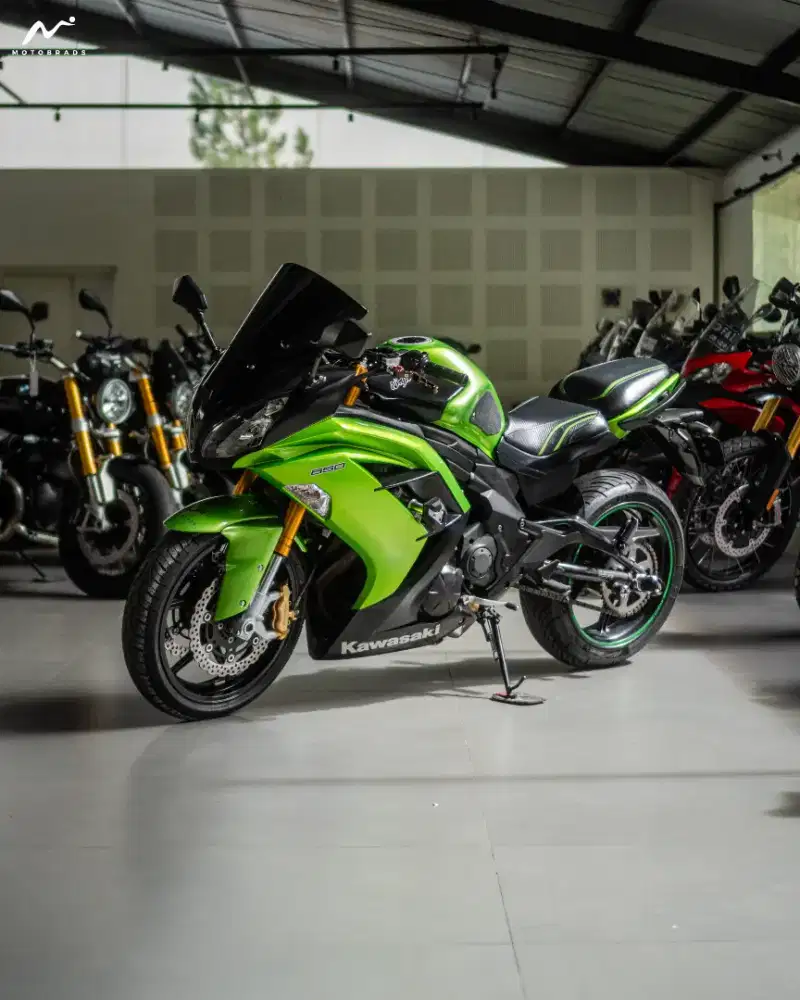 Kawasaki ER-6F Candy Lime Green 2012