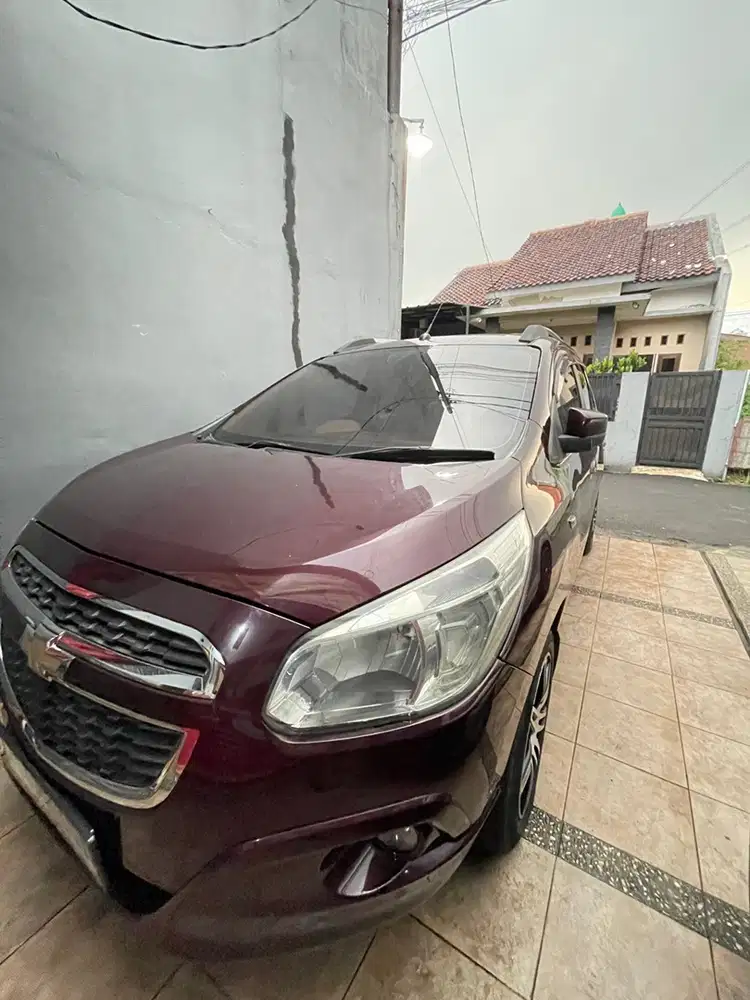 Chevrolet Spin 2013 Bensin