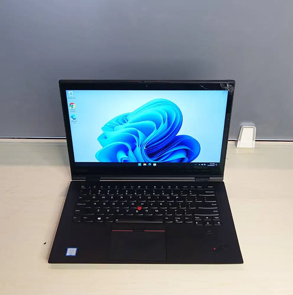 Laptop Lenovo Thinkpad X1 Yoga Core  I7-8550U RAM 16GB SSD 128GB Touch