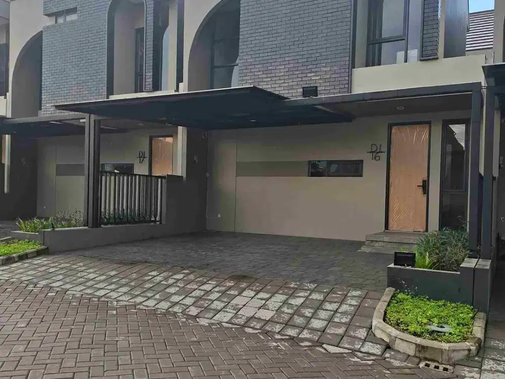 rumah siap huni modern 2lantai nyaman danasri depan jalan raya besar