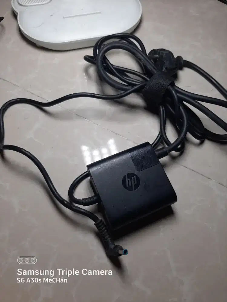 Charger HP TPN-CA 04
