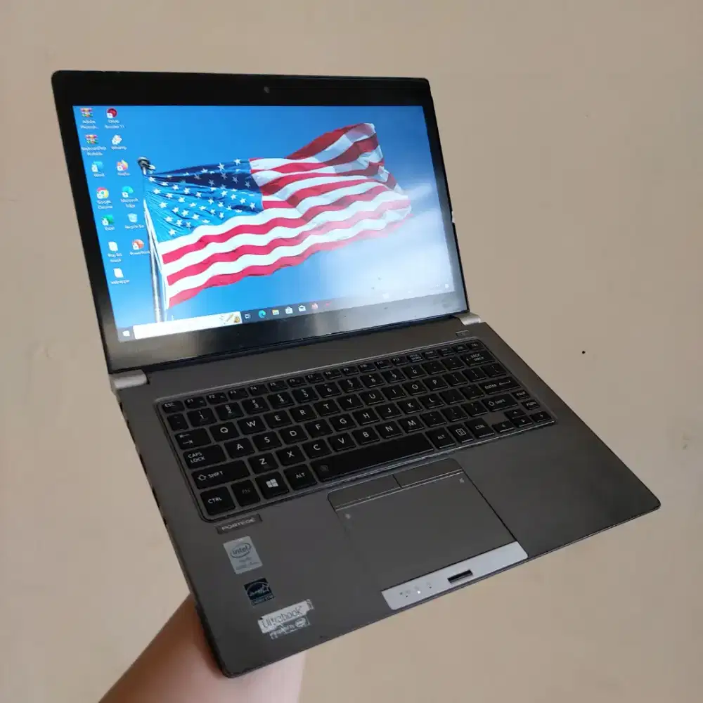 Toshiba Satellite Z30T Touchscreen Intel Core i7 Ssd 256Gb