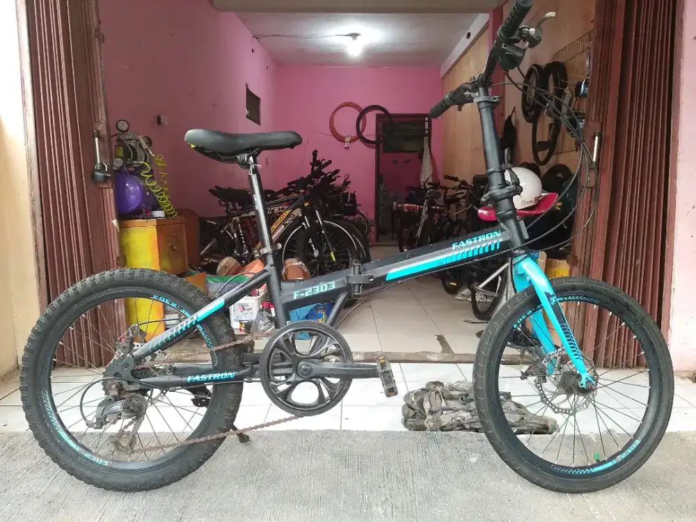 Sepeda Lipat Fastron UK 20 Inch Speed 8 Siap Pakai