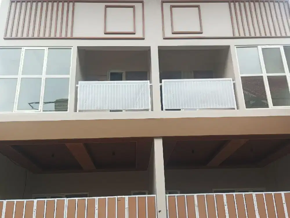 Jual Rumah Murah Baru Gress 2Lantai di Babatan Pilang Surabaya Barat