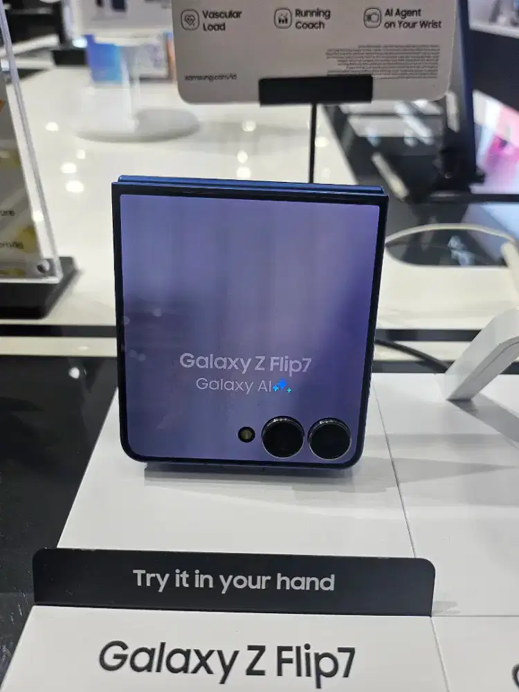 Samsung z flip 7 12/256 Garansi Resmi SEIN 1 Tahun