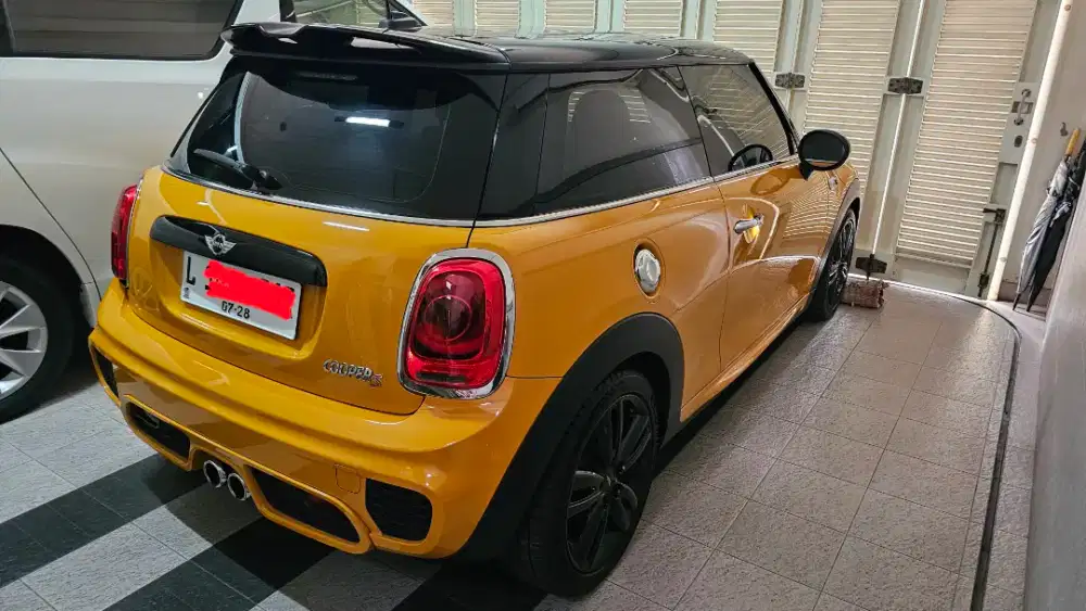 Mini cooper S2.0 Red Hot