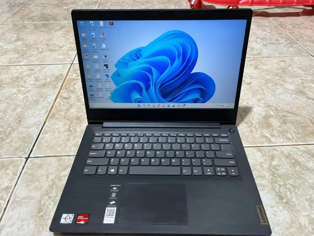 Laptop Lenovo Ideal Pad 3 14ADA05 - TYPE 81W0