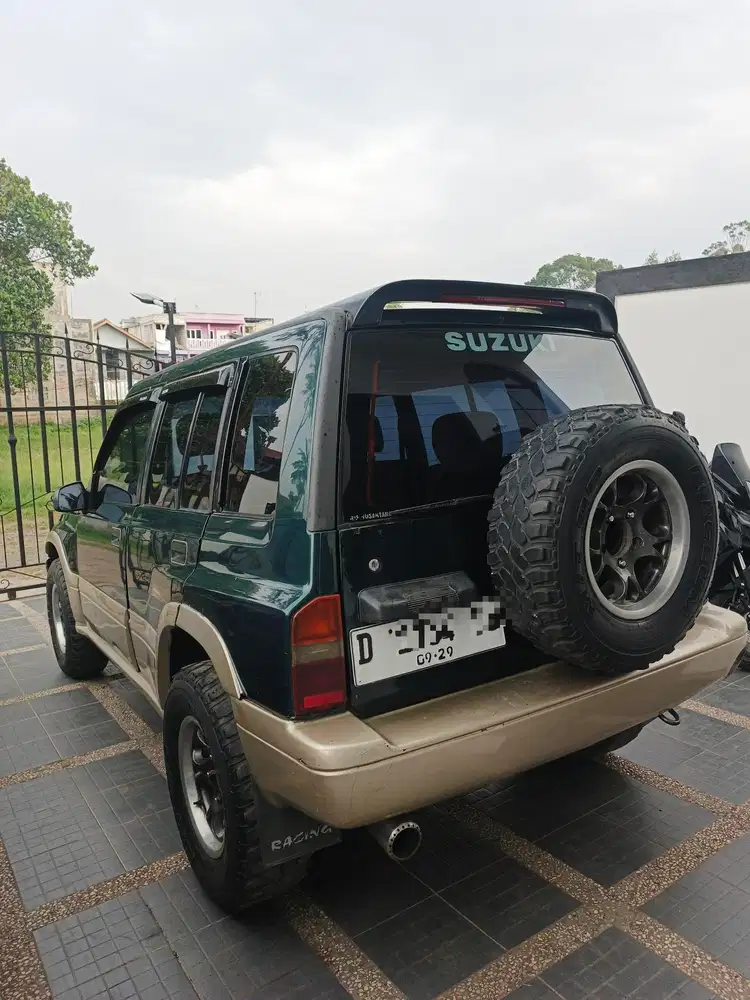 Suzuki Escudo 1999 Bensin