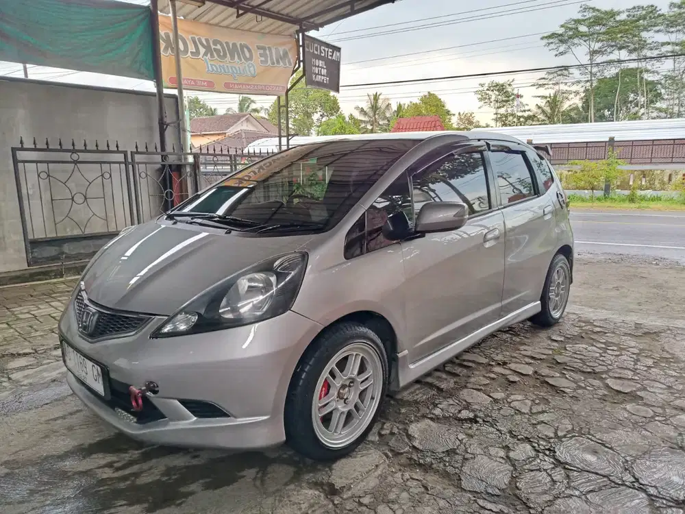 Honda Jazz 2010 Bensin