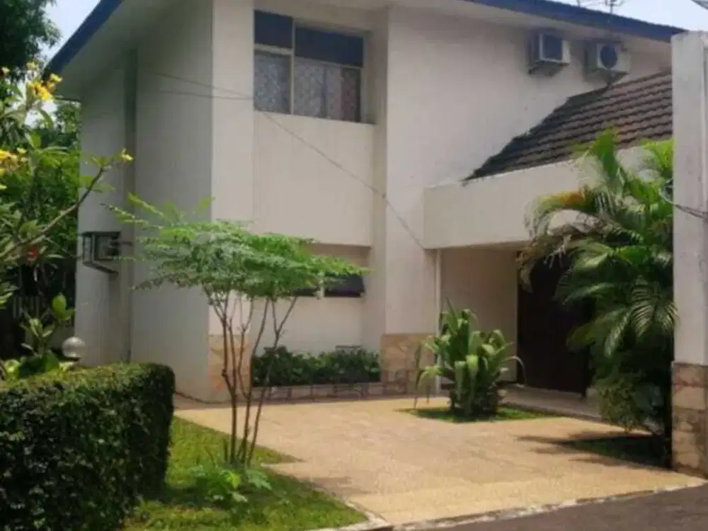 Jual Rumah Mewah & Nyaman di Jalan Raya Kayu Putih Jakarta Timur
