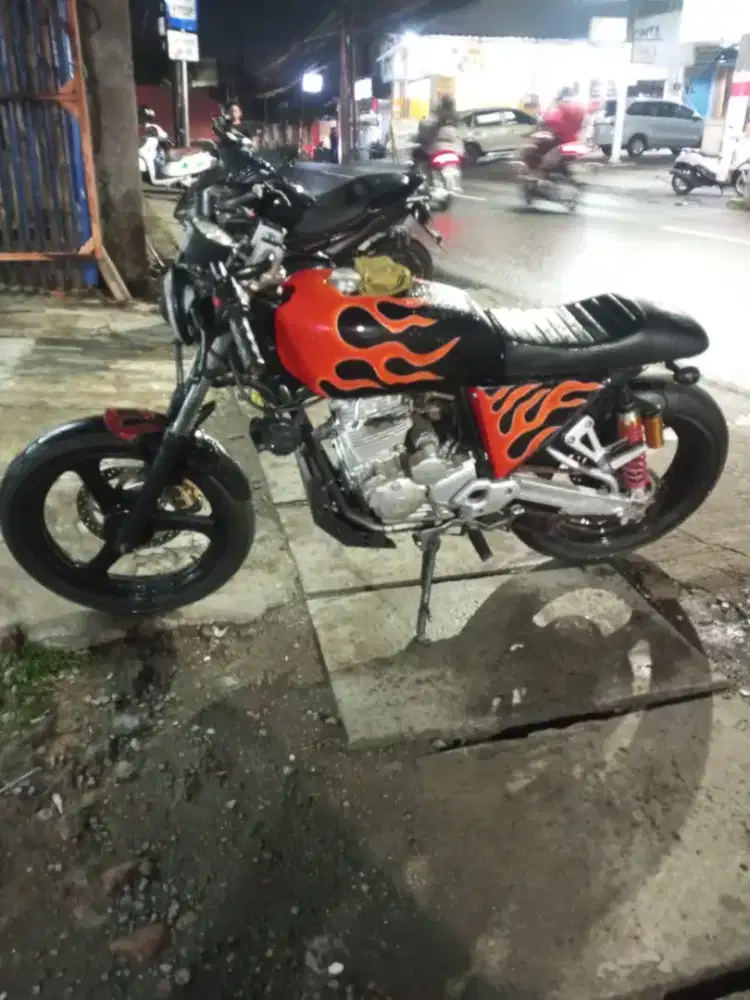 Bratcafe yamaha scorpio Z