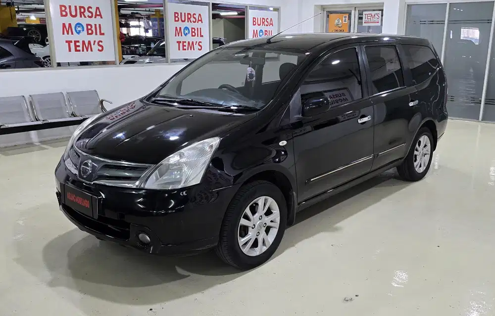 Nissan Grand Livina 1.5 XV Automatic 2013 NIK 2012 Istimewa