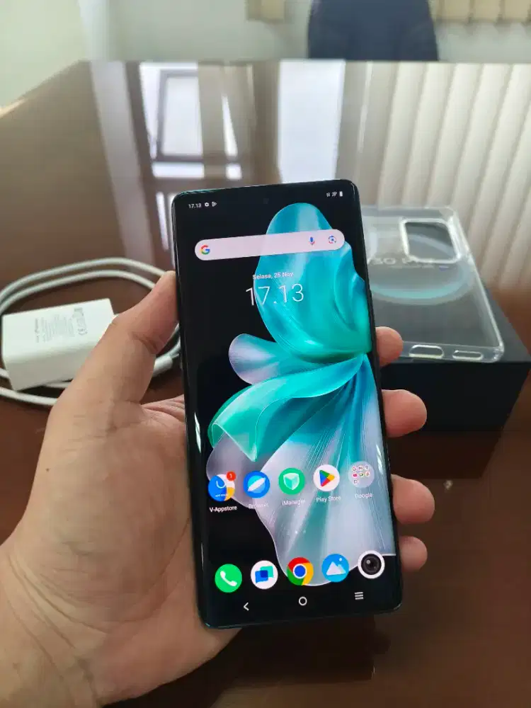 Garansi Panjang Vivo V30 Pro 12/512