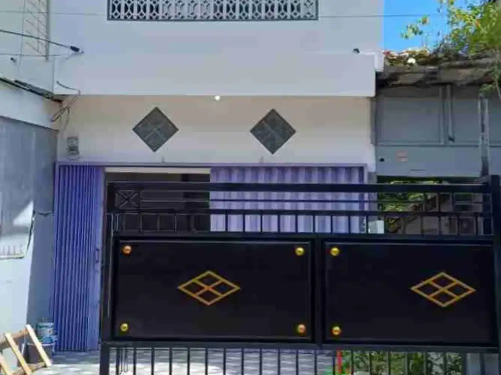 Rumah 2 lantai siap huni kota Pontianak Serdam