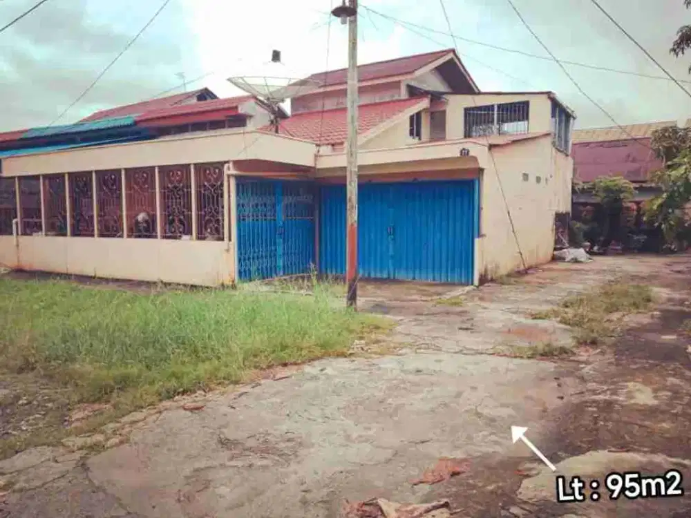 Rumah nyaman luas siap huni kota Pontianak