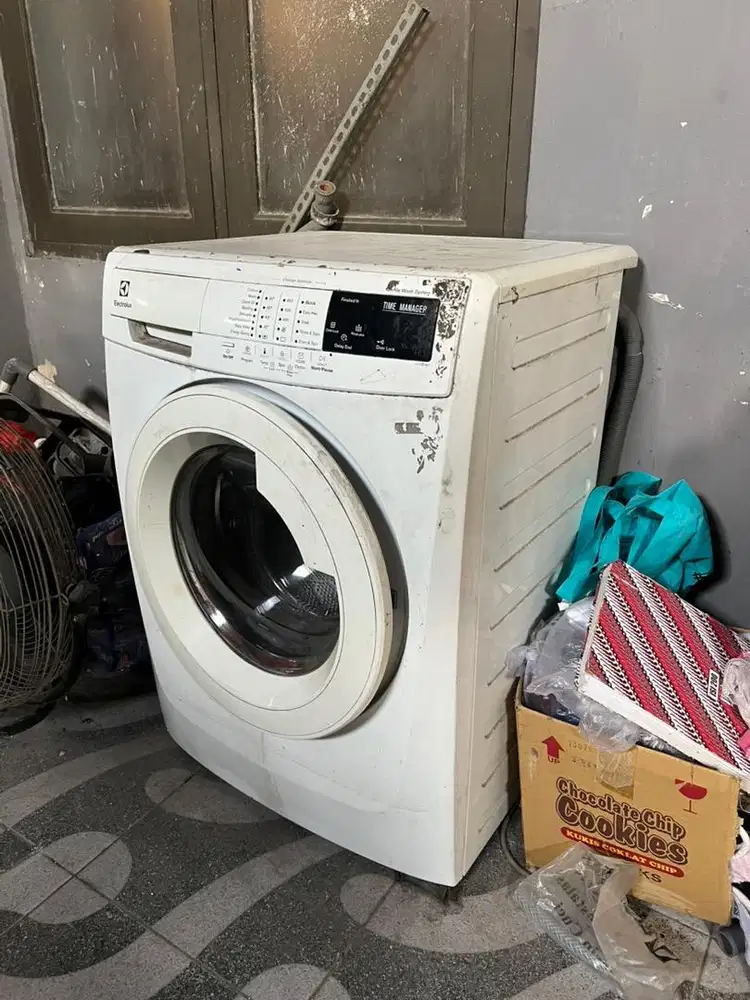 di jual mesin cuci electrolux