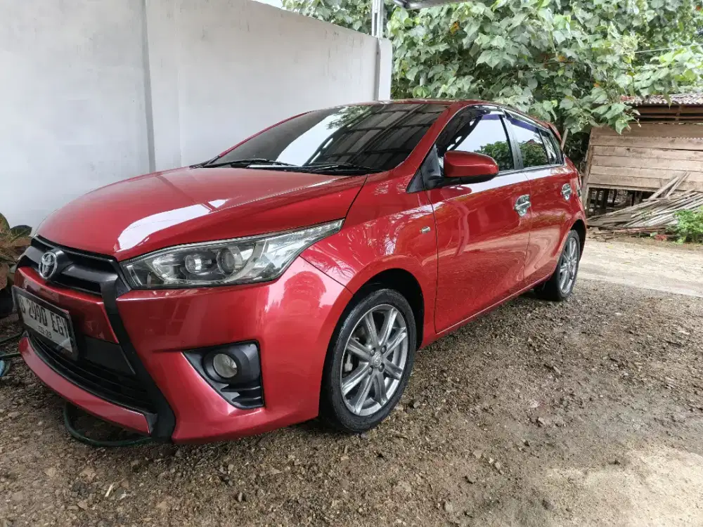Yaris G manual 2016