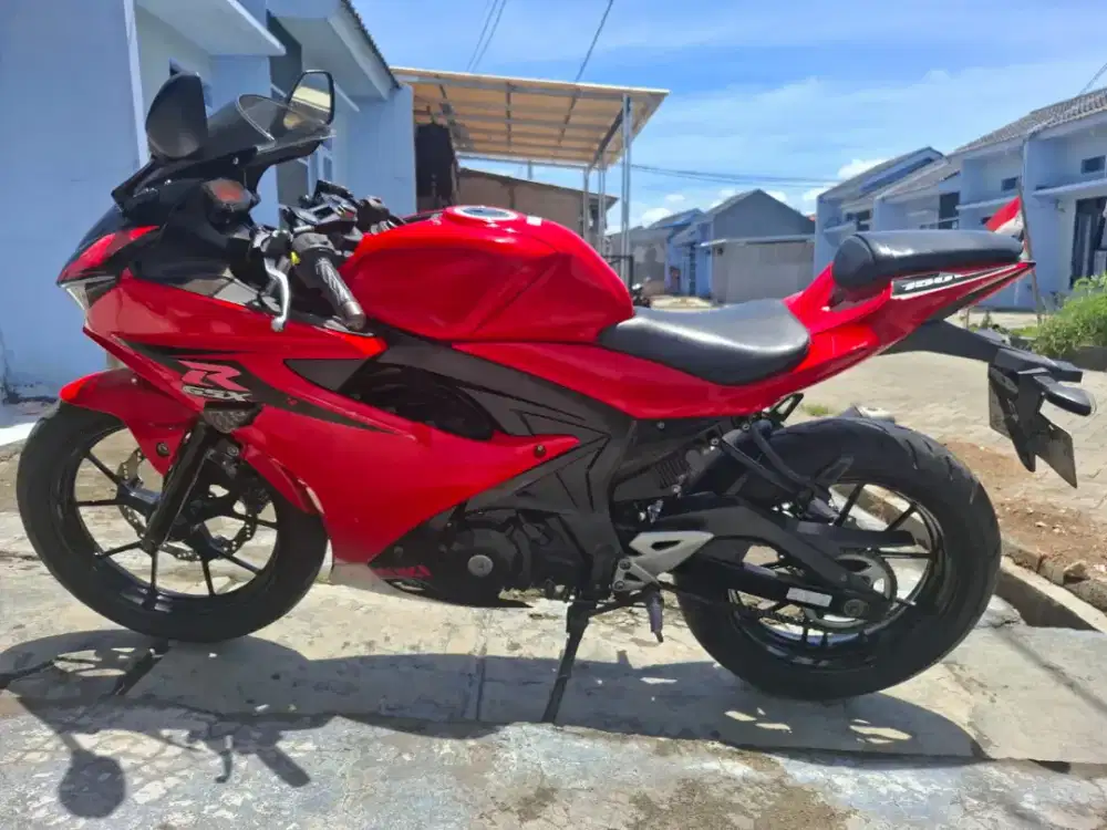 Suzuki GSX R150 2017