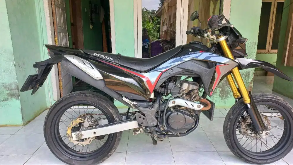 CRF 150L TAHUN 2019 AKHIR