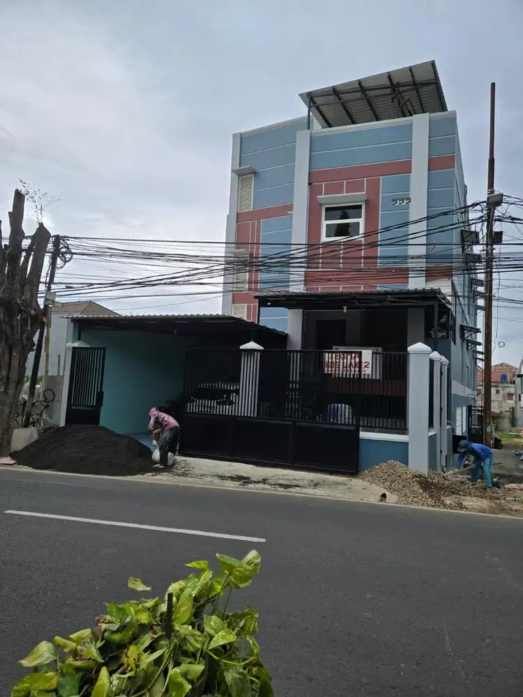 Disewakan Kos Pelangi khusus Pria bangunan baru dekat dengan UI