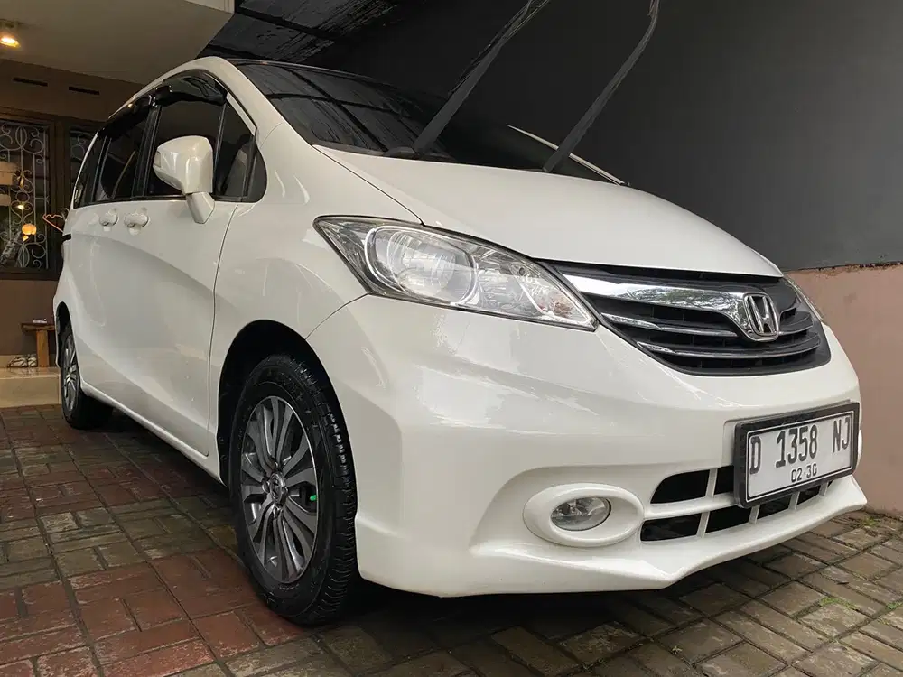 Honda Freed 2014 Bensin