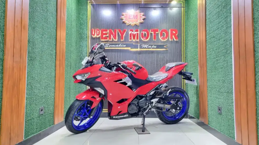 UD ENY MOTOR - Kawasaki New Ninja 250 FI thn 2018 mulus