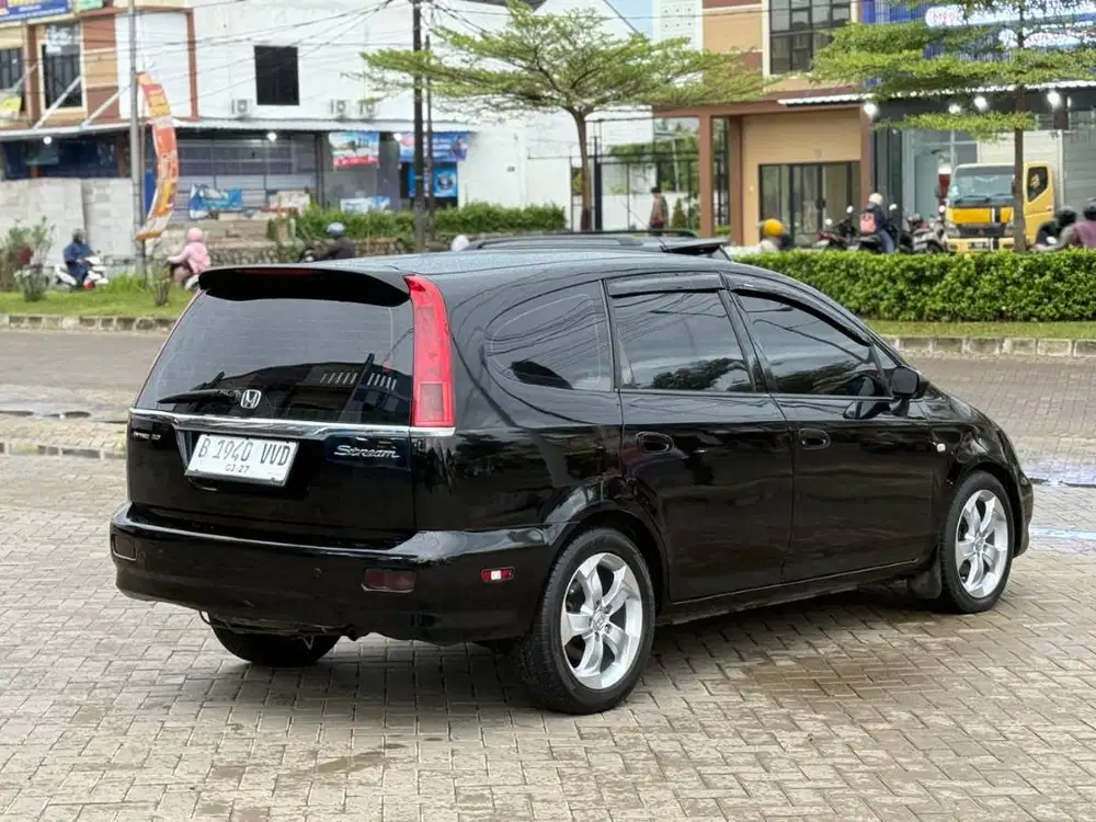 Honda Stream K20 cc 2.0 AT PAJAK HIDUP ORISINILAN