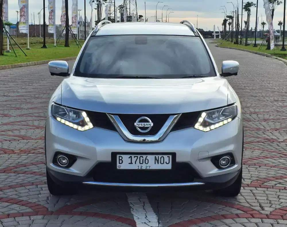 Nissan Xtrail 2.5 at 2015