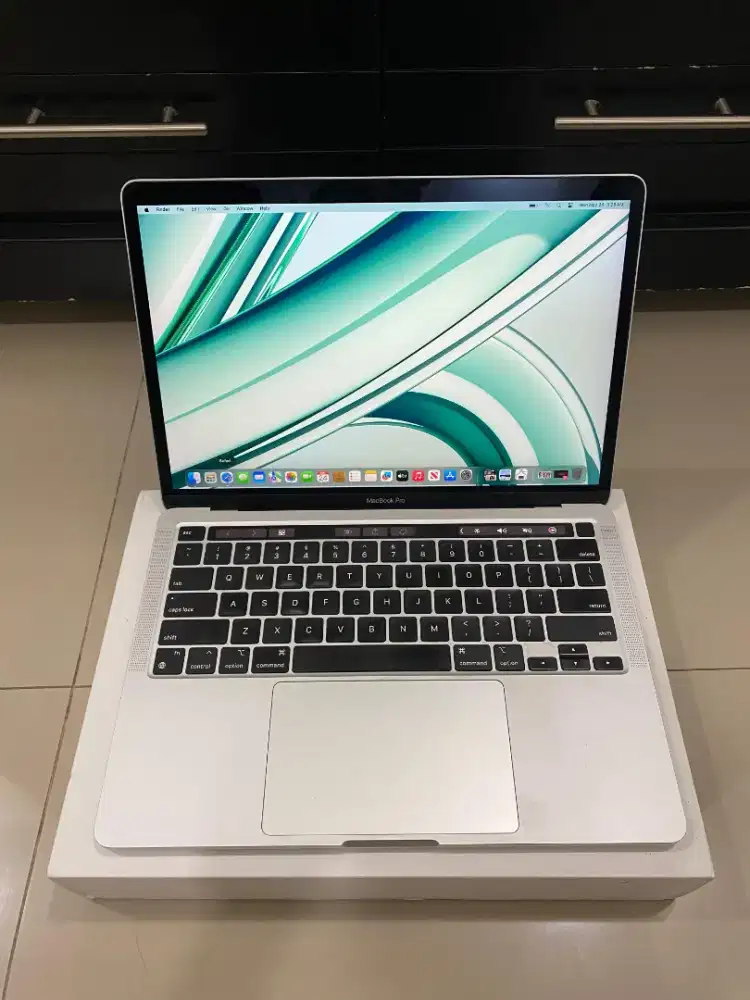 MacBook Pro M1 2020 | Ram :8/256