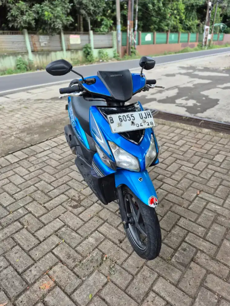 Dijual Honda Vario karbu tahun 2008 surat lengkap