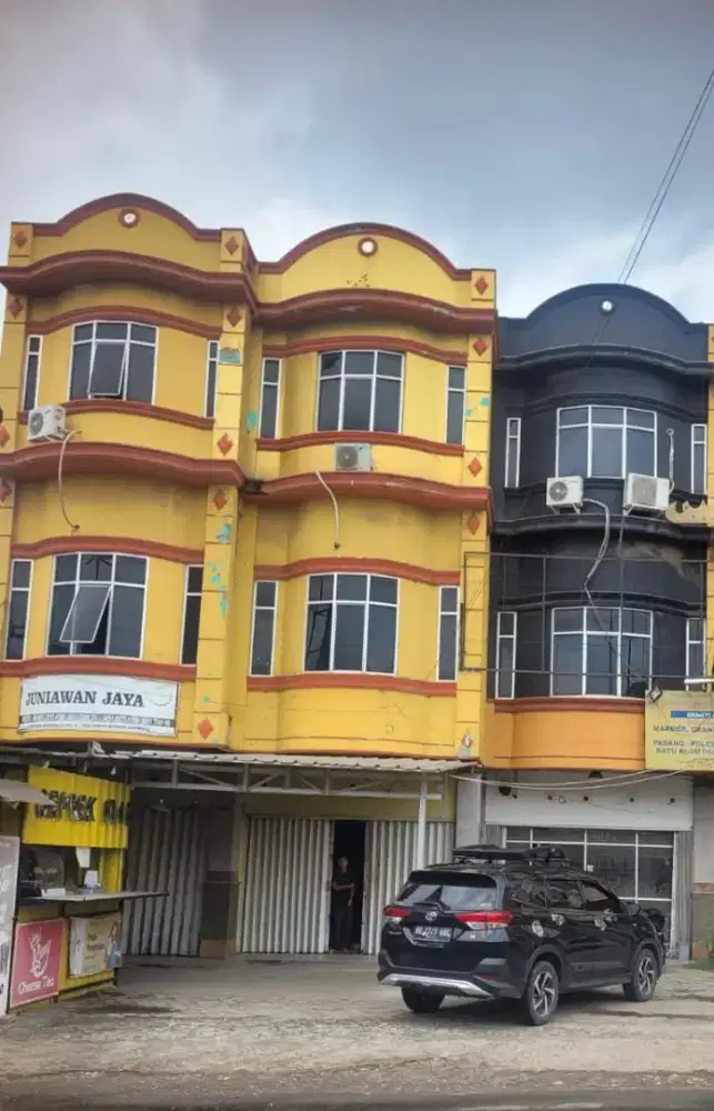 Dijual Ruko 3pintu Urip Sumoharjo 9,5milyard kota Bandar Lampung