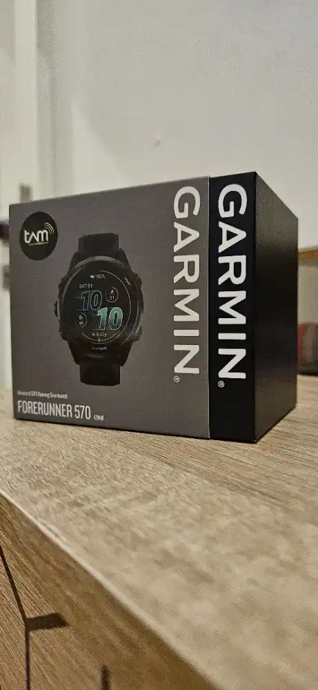 Forerunner 570 BNIB Garmin
