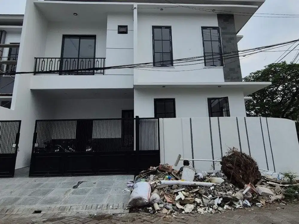 RUMAH ARAYA BOULEVARD STRATEGIS, ADA 2 TYPE