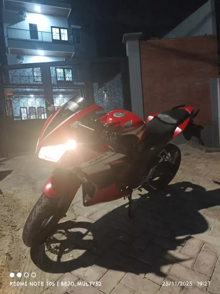 Honda CBR 150R K45A
