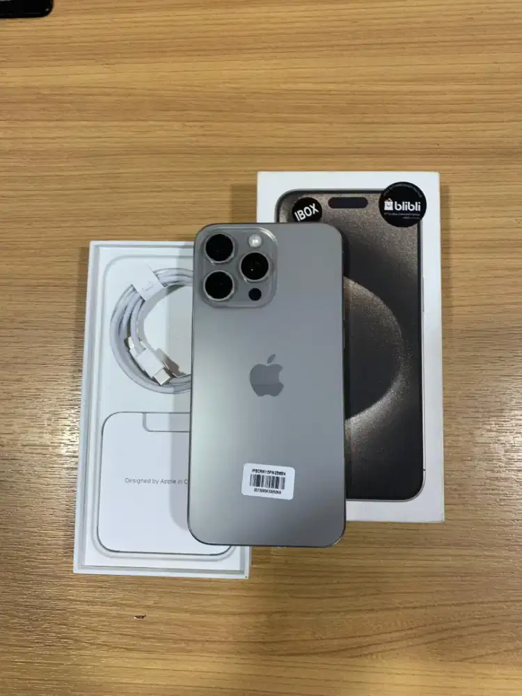 Ready iphone 15 pro Max 256gb garansi ibox fullset no minus