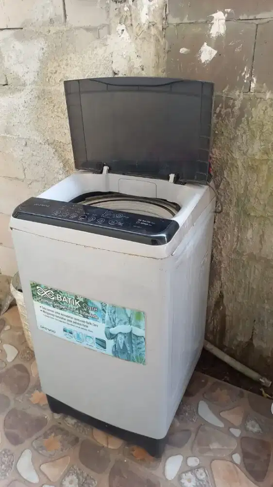 Mesin cuci daewoo