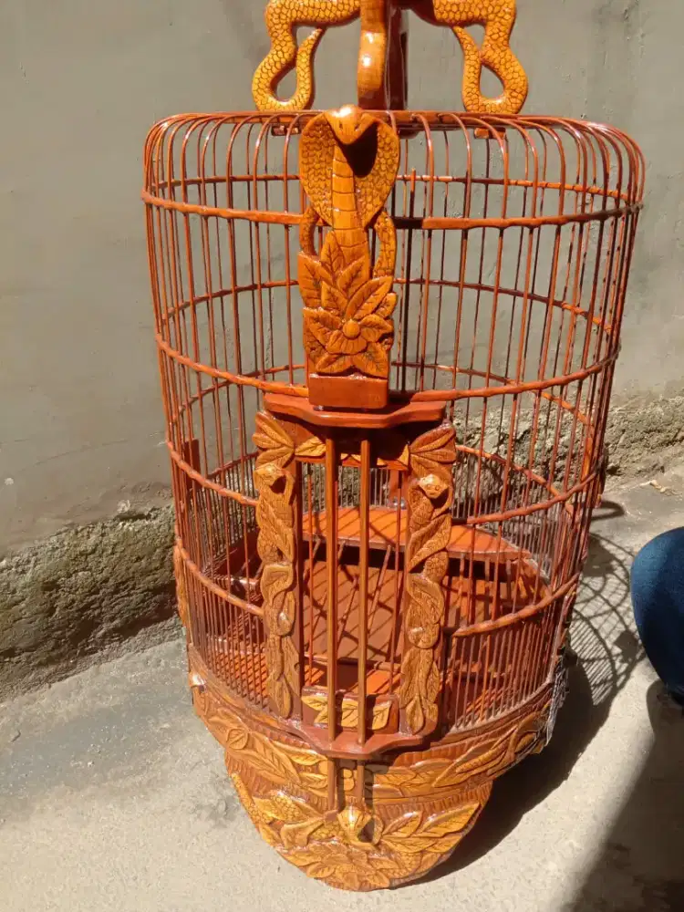 Sangkar kandang ukiran