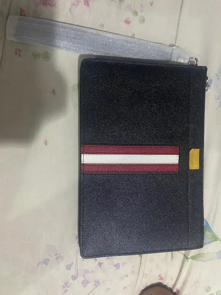 BALLY POUCH TENERY LEATHER NECESSSAIRE IN BLACK AUTHENTIC FULLSET Tas