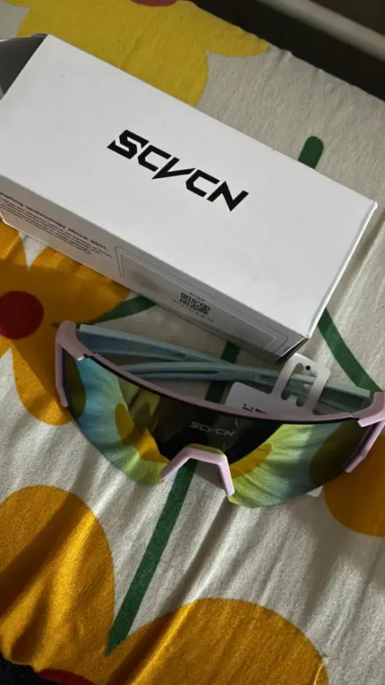 SCVCN kacamata running