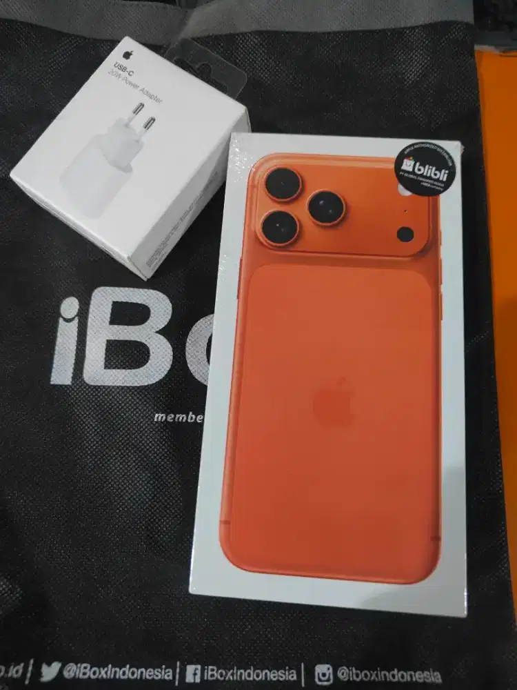 iphone 17promax 256gb ibox new